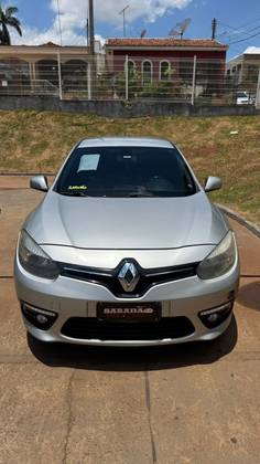 RENAULT FLUENCE 2.0 DYNAMIQUE 16V FLEX 4P AUTOMÁTICO